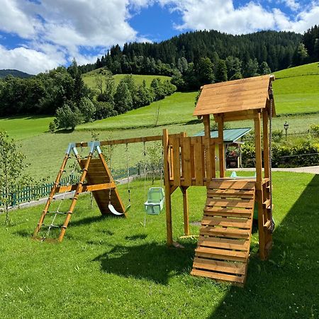 Vive Diem Haus im Ennstal Exterior foto