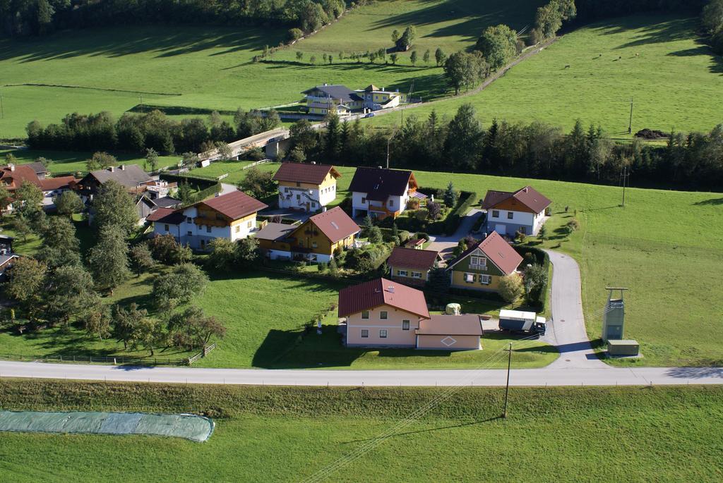 Vive Diem Haus im Ennstal Exterior foto